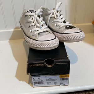 Converse, unisex, men’s 4, women’s 6